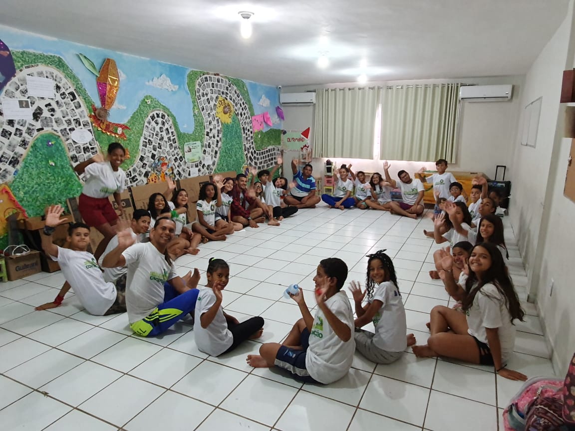 Alunos_do_Encena_em_sala_de_aula