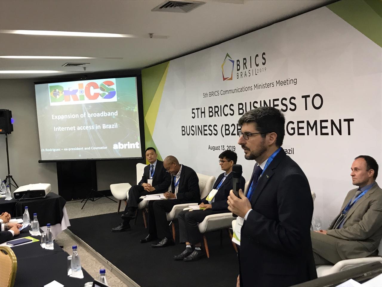 Erich_Rodrigues_na_reunio_dos_BRICS_2019_-_FotoDivulgao_1