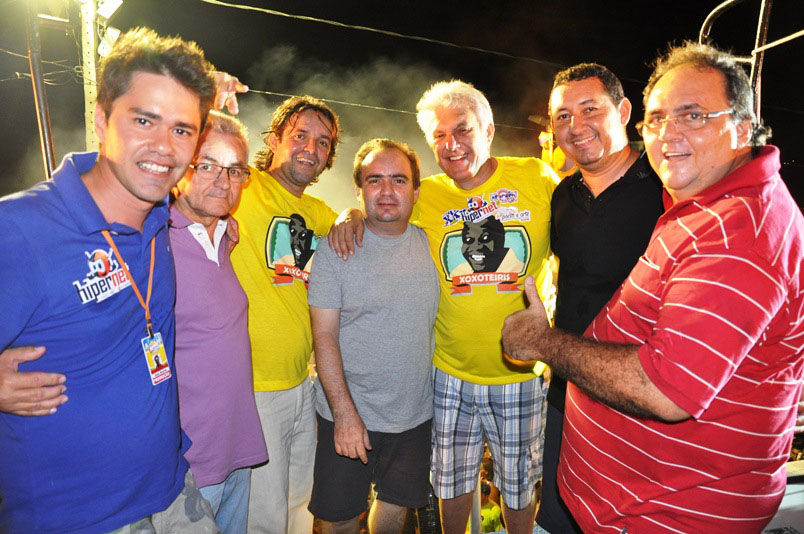 joaomaia_carnavalapodi1