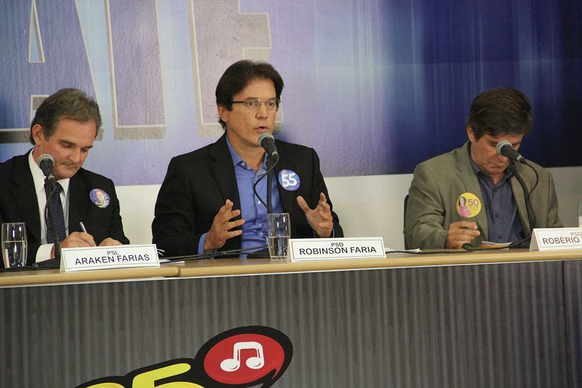 robinson_debate95fm