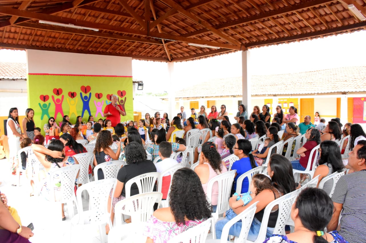 FAMILIA-NA-ESCOLA-CAMPOREDONDO2