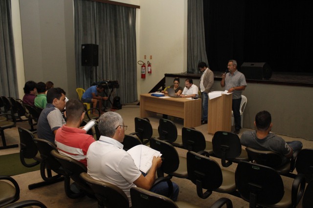 FOTO-LEILO