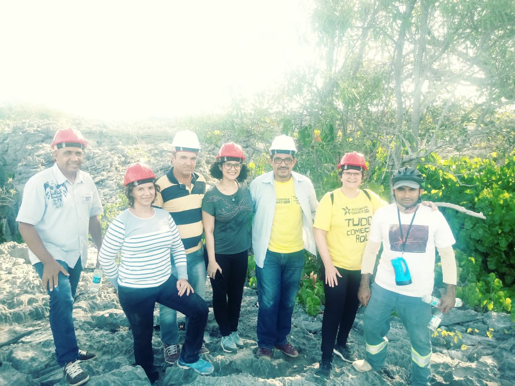 Secretria_de_Turismo_do_RNAna_Maria_Costa_visitando_o_Lajedo_do_Rosrio_em_Felipe_Guerra.Foto.Salomo_Medeiros.divulgao