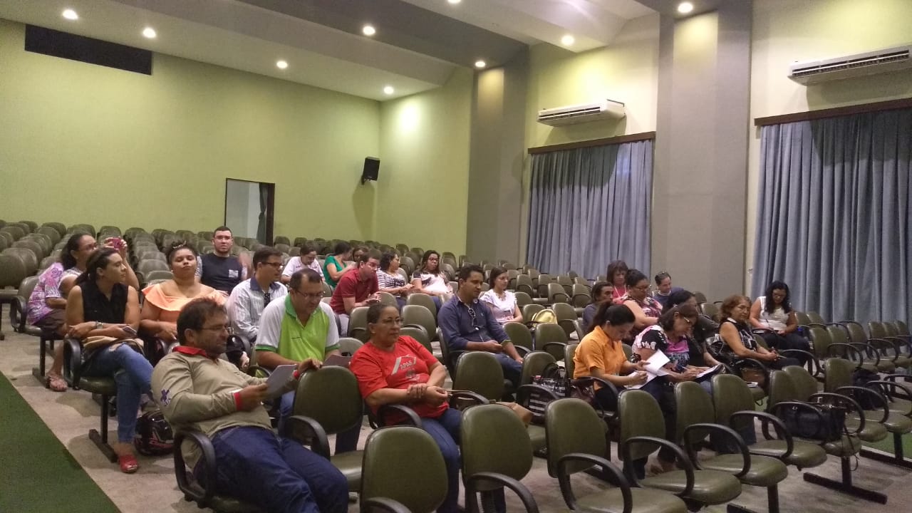 saude_conselhoreuniaoteatro2